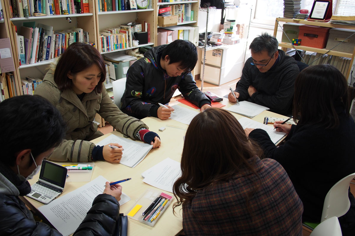 外書購読の様子